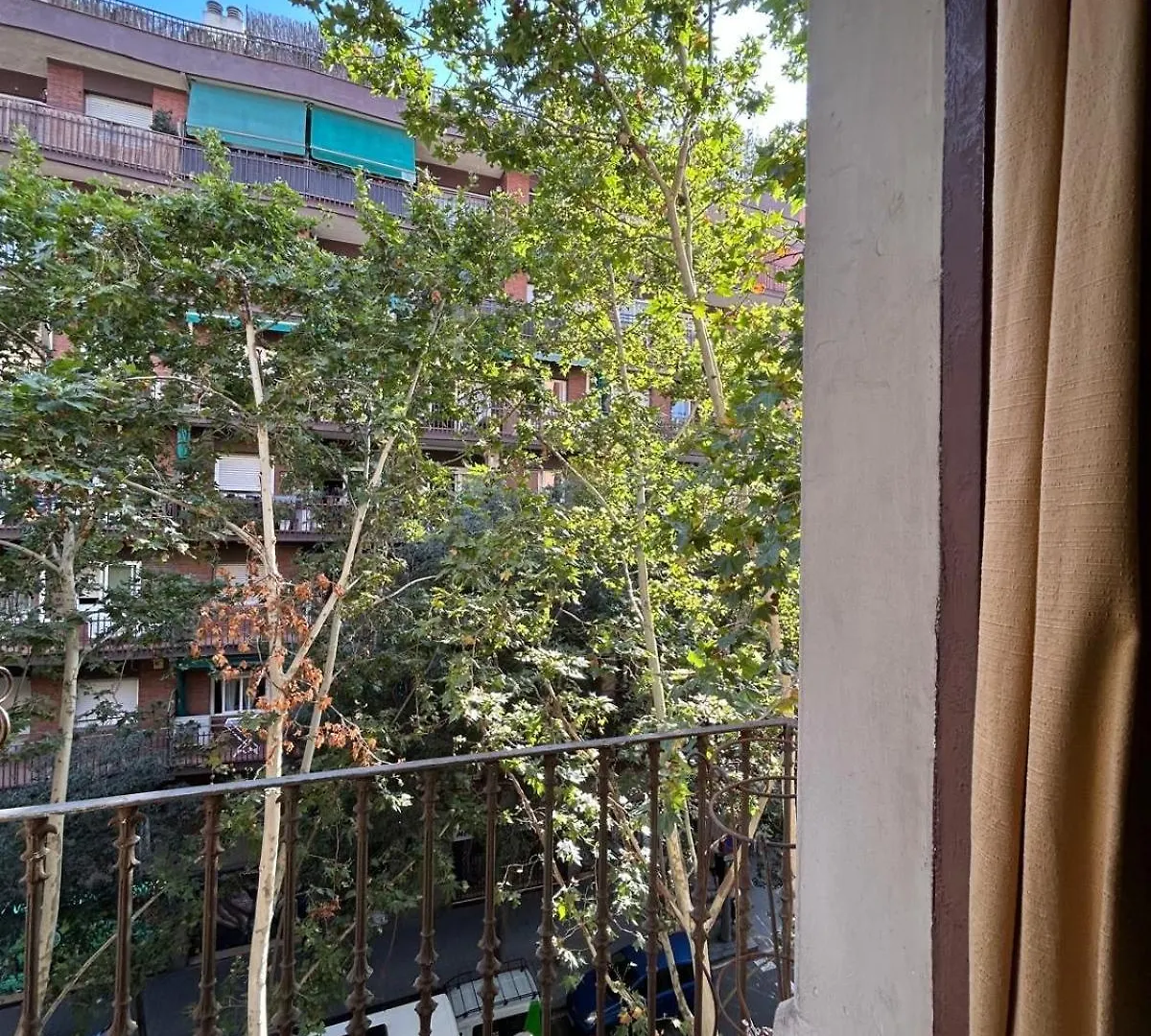 Piso Rustico Centrico Daire Barselona İspanya